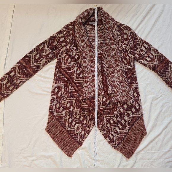 WOW Couture Aztec‎ cardigan Size M - Picture 4 of 10